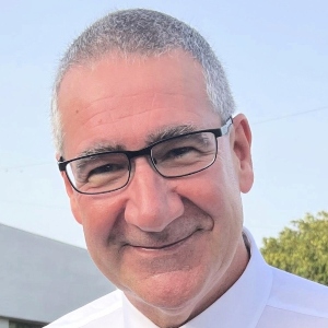 Moderator: Eddie Power